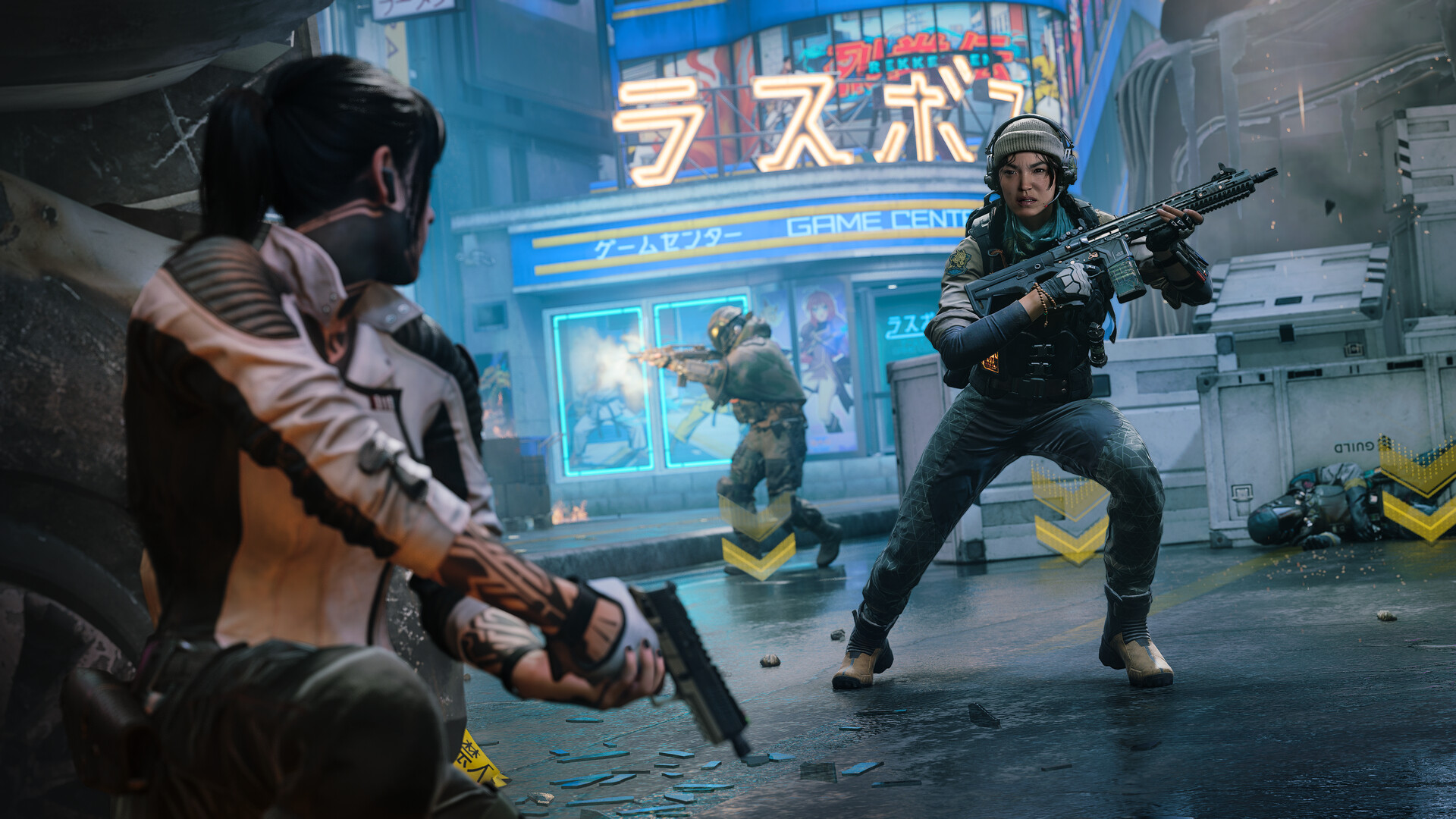 Operators trade fire on a rain-slick Japanese street under a neon ラスボス sign and a GAME CENTER facade.